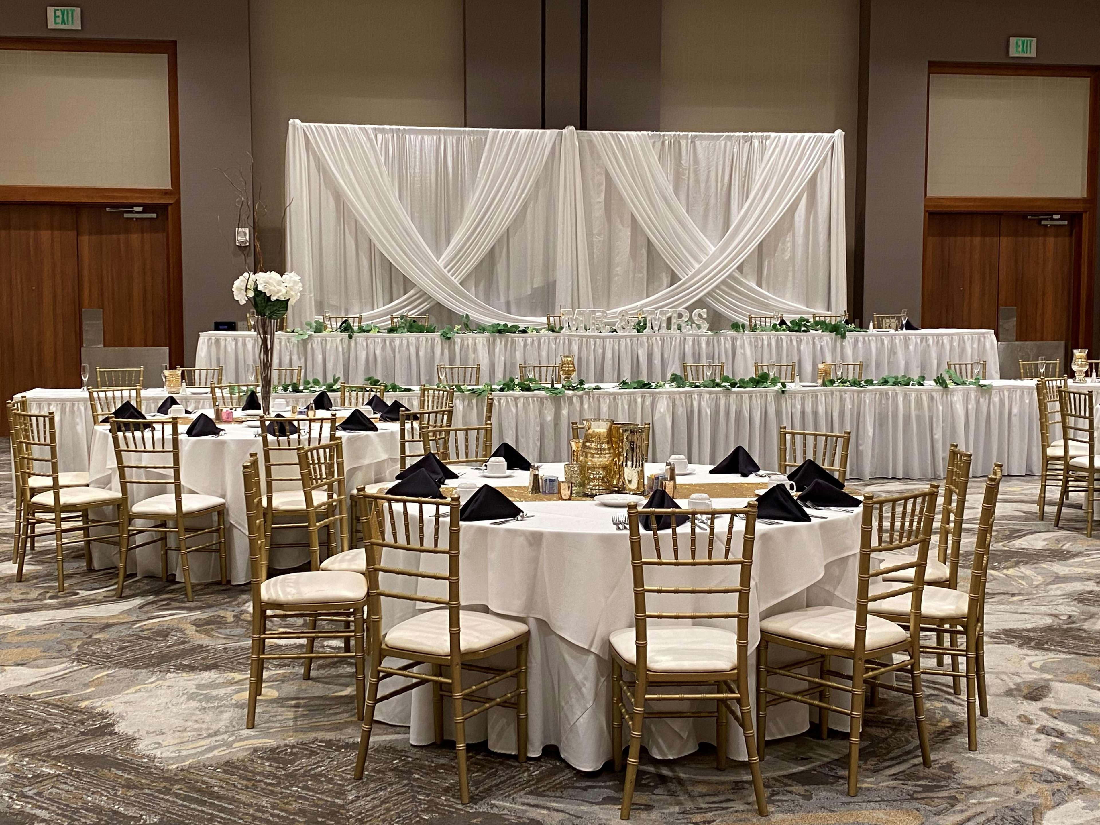 Doubletree By Hilton Bay City - Riverfront Esterno foto