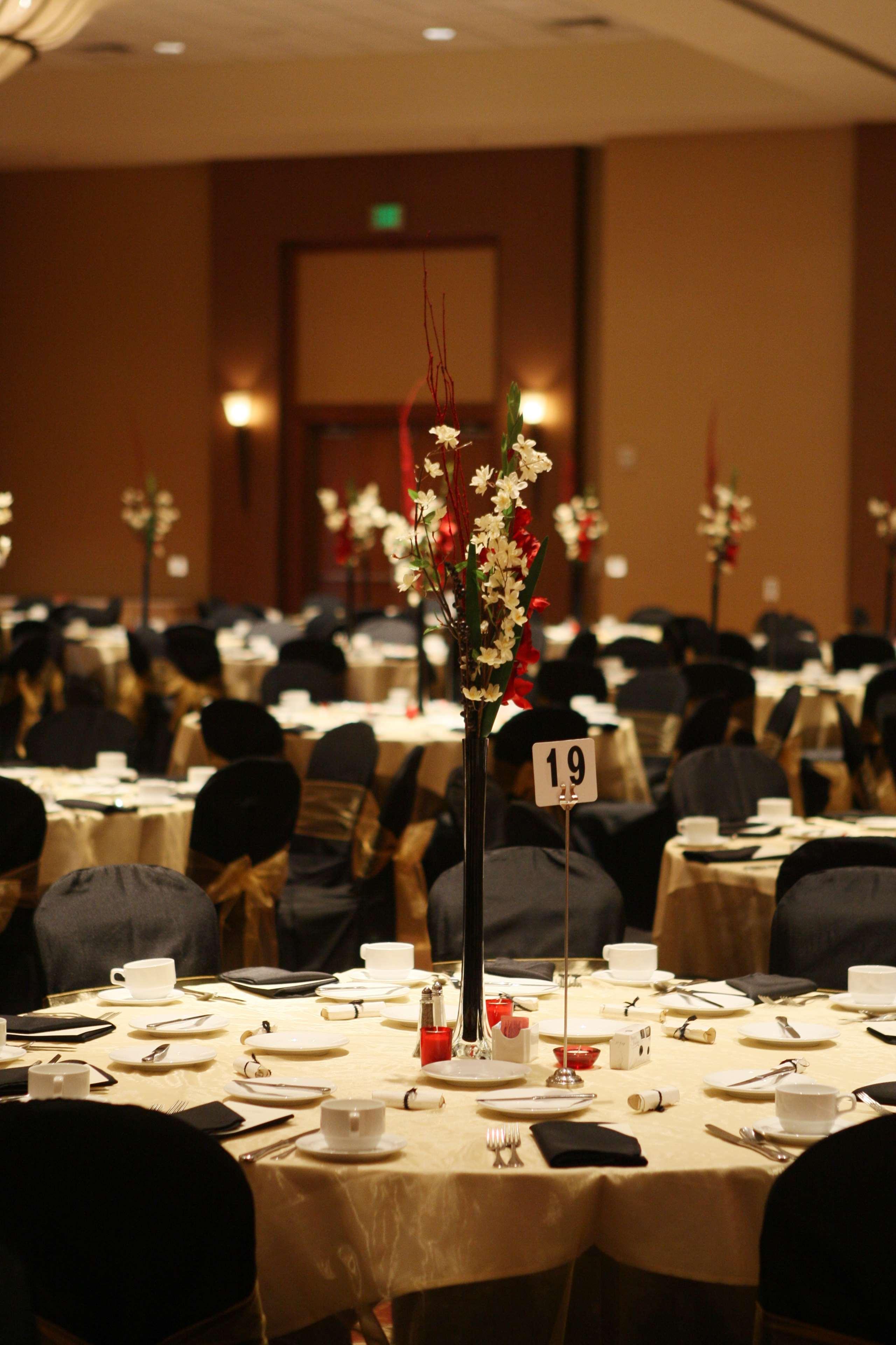 Doubletree By Hilton Bay City - Riverfront Esterno foto