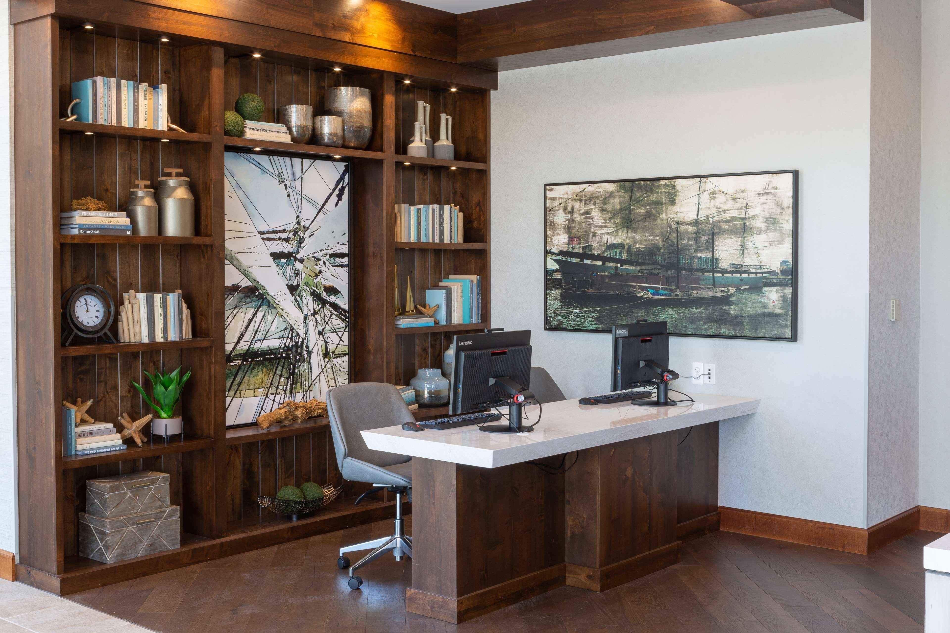 Doubletree By Hilton Bay City - Riverfront Esterno foto