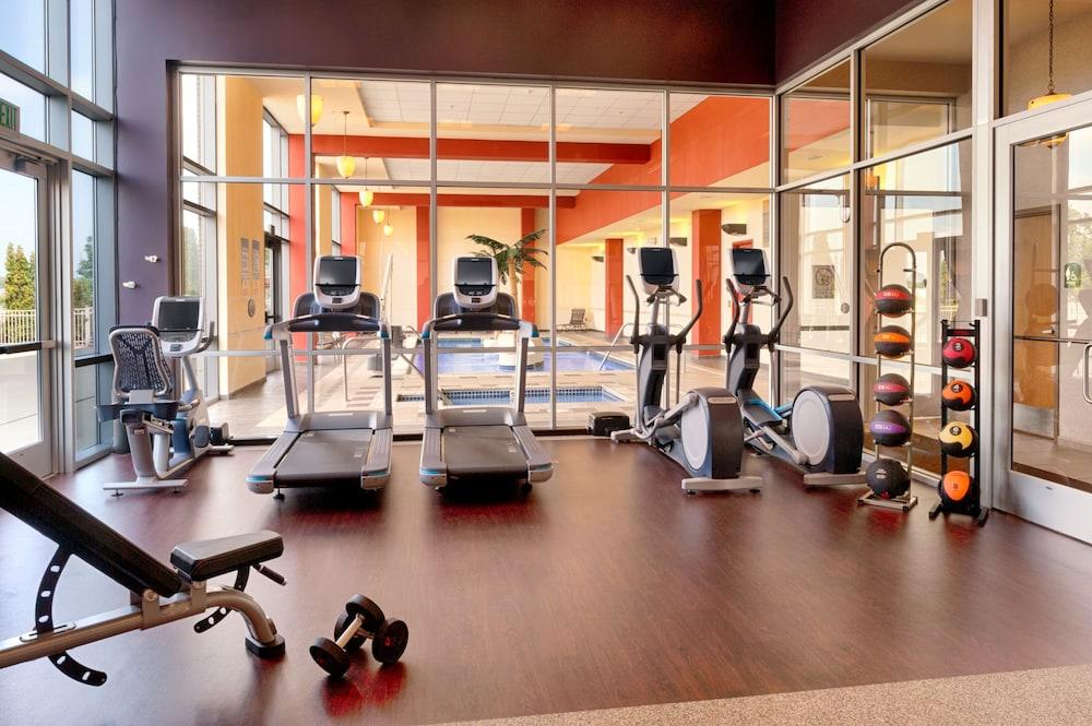 Doubletree By Hilton Bay City - Riverfront Esterno foto