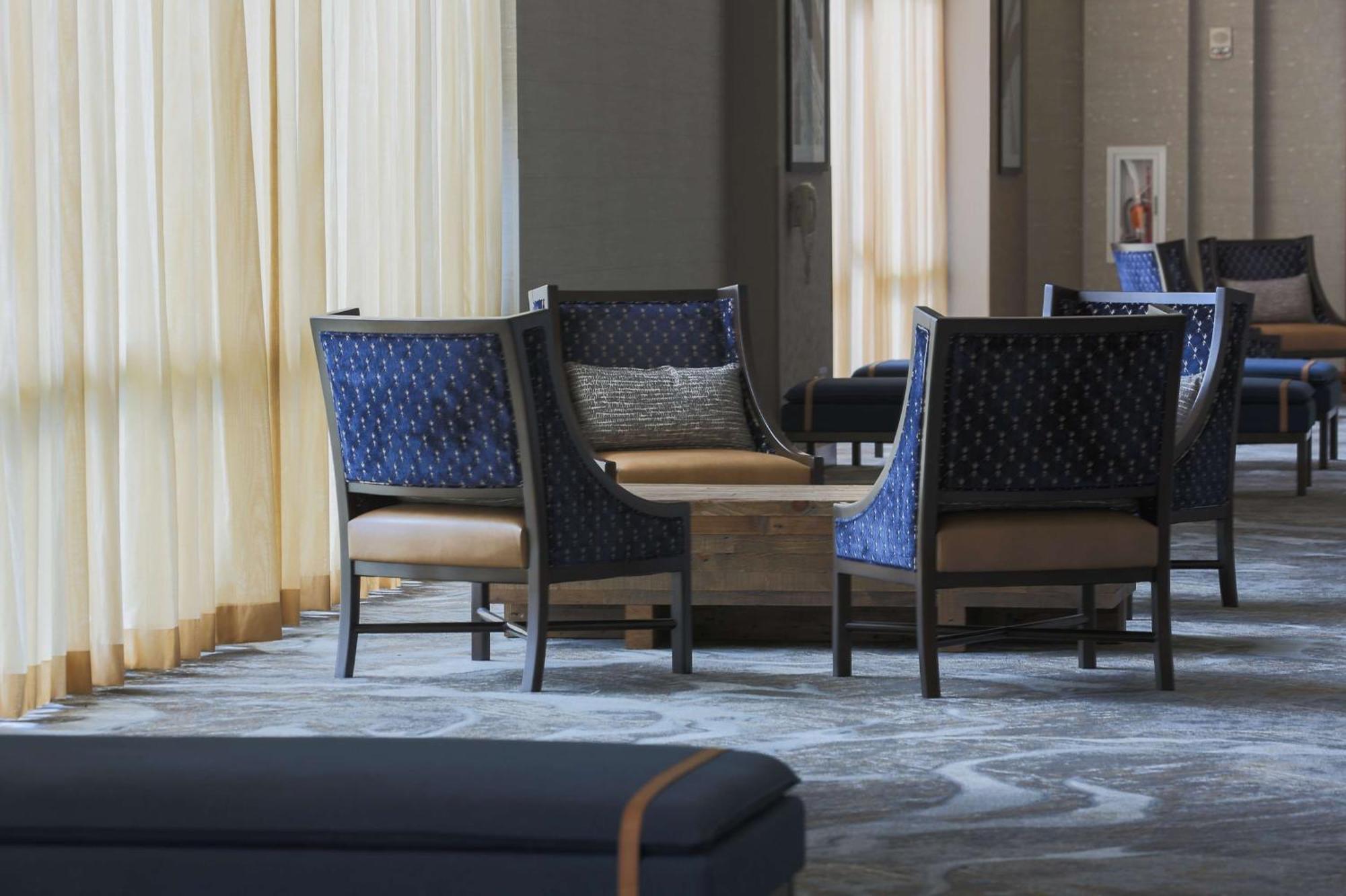 Doubletree By Hilton Bay City - Riverfront Esterno foto